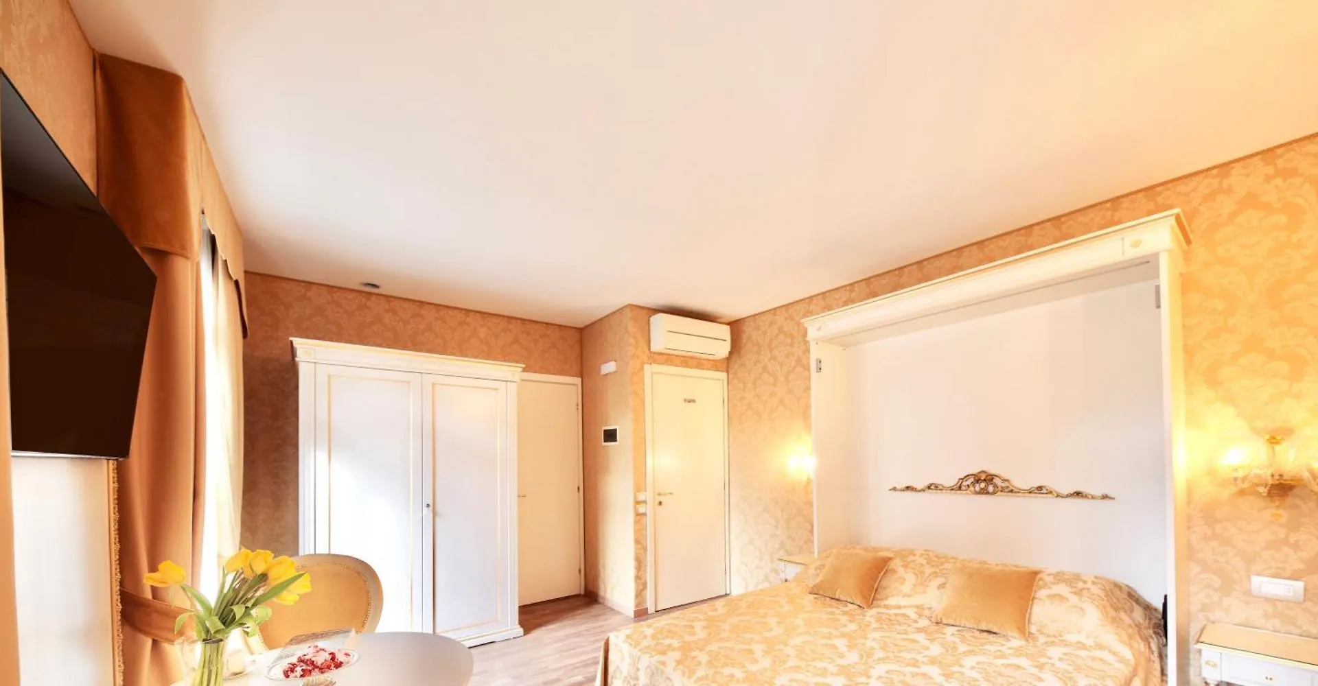 Residenza Fiore Venedik 0*,  İtalya
